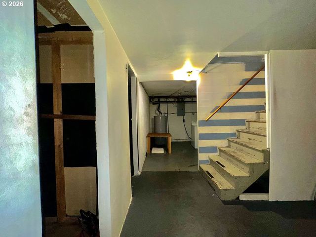 6903 N WILLIAMS Ave, Portland, OR 97217