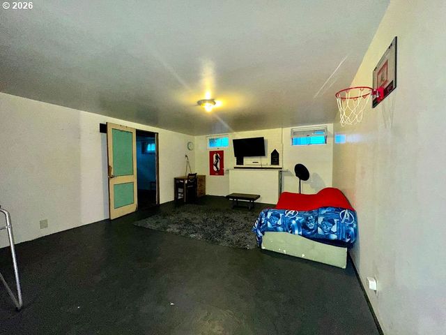 6903 N WILLIAMS Ave, Portland, OR 97217