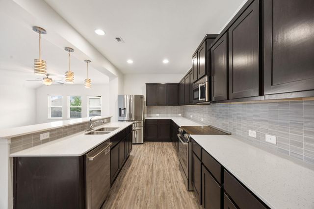 9917 Becoming ST, Manor, TX 78653