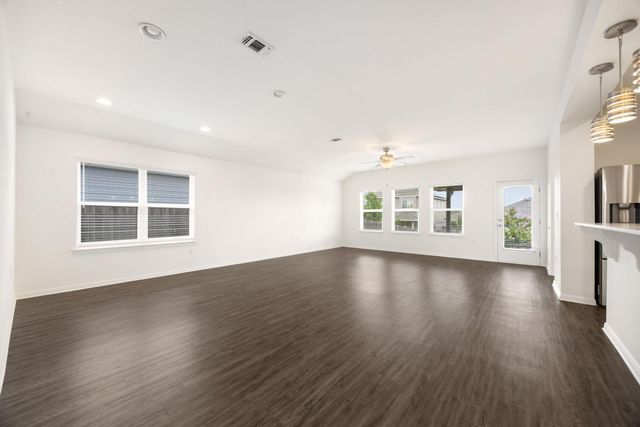 9917 Becoming ST, Manor, TX 78653