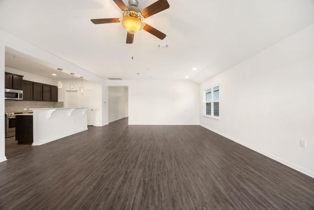 9917 Becoming ST, Manor, TX 78653