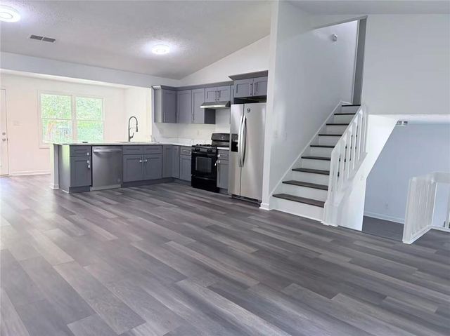 944 Sweetwater Circle, Lawrenceville, GA 30044