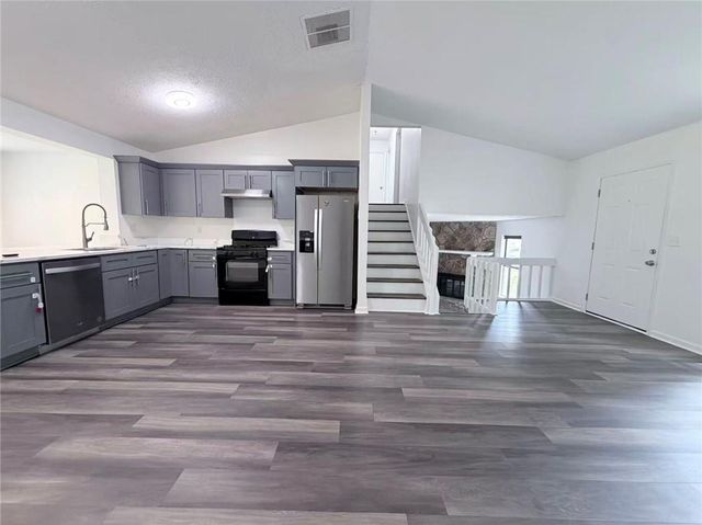 944 Sweetwater Circle, Lawrenceville, GA 30044