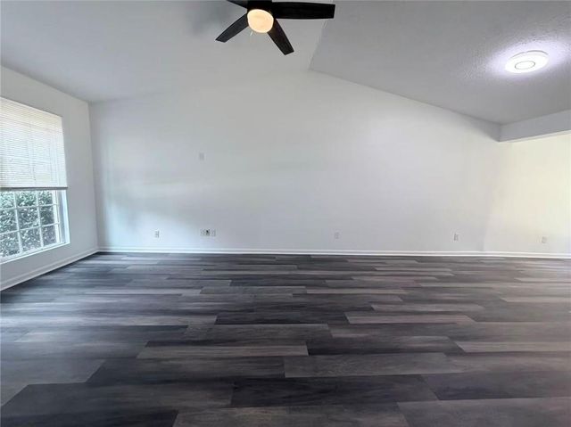 944 Sweetwater Circle, Lawrenceville, GA 30044