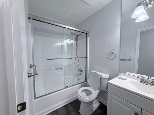 944 Sweetwater Circle, Lawrenceville, GA 30044