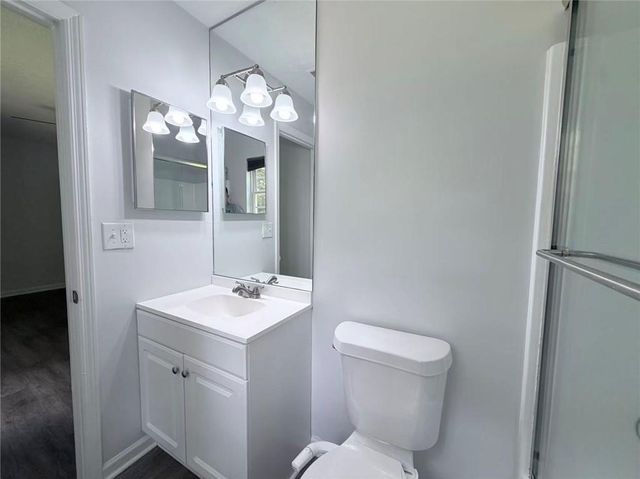 944 Sweetwater Circle, Lawrenceville, GA 30044