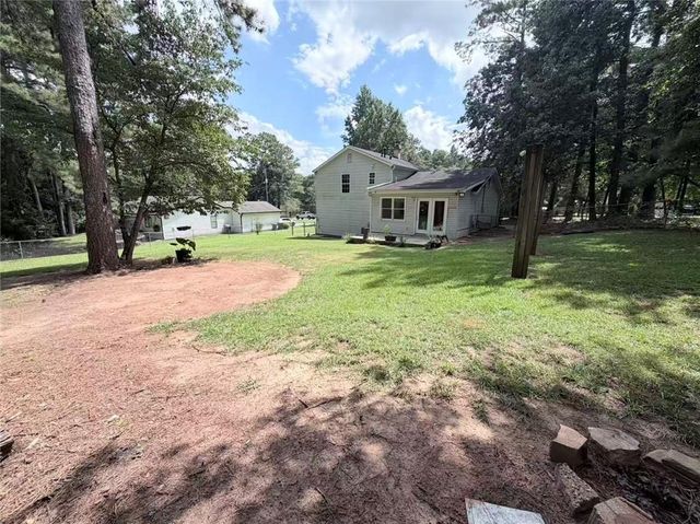 944 Sweetwater Circle, Lawrenceville, GA 30044