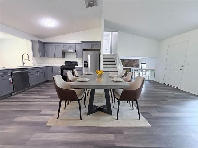 944 Sweetwater Circle, Lawrenceville, GA 30044