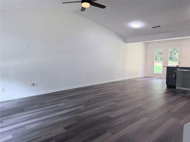 944 Sweetwater Circle, Lawrenceville, GA 30044