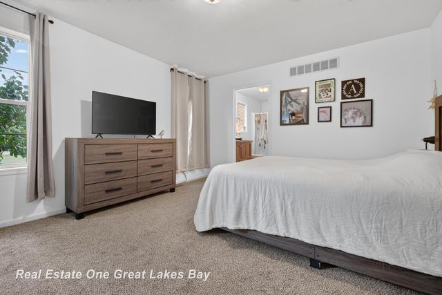 2500 Starlite Drive, Saginaw, MI 48603