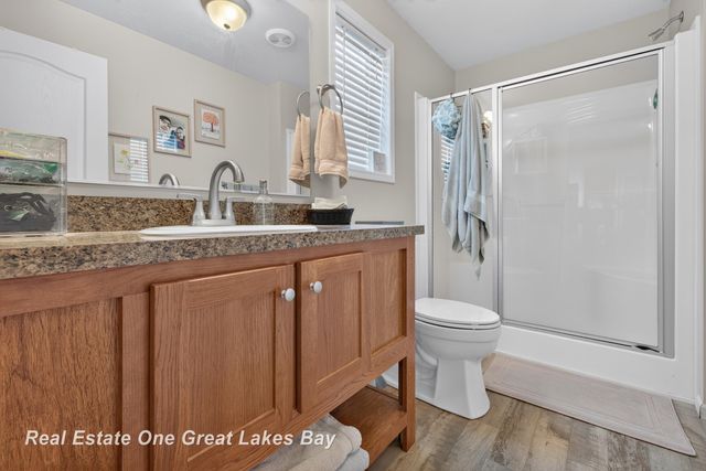 2500 Starlite Drive, Saginaw, MI 48603
