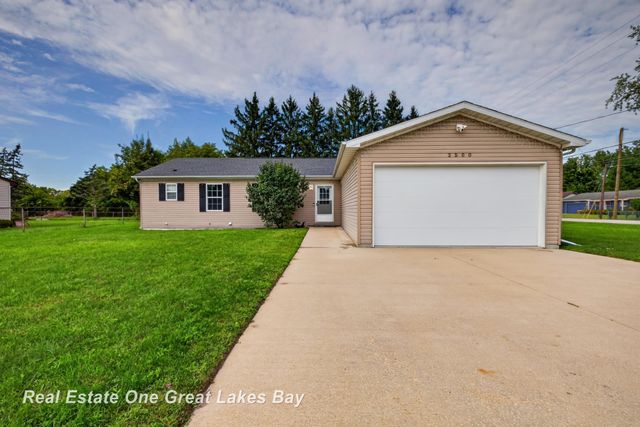 2500 Starlite Drive, Saginaw, MI 48603