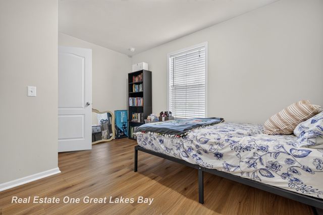 2500 Starlite Drive, Saginaw, MI 48603