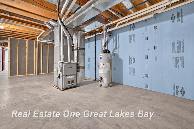 2500 Starlite Drive, Saginaw, MI 48603