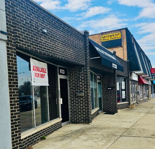 9725 Southwest Highway, Oak Lawn, IL 60453