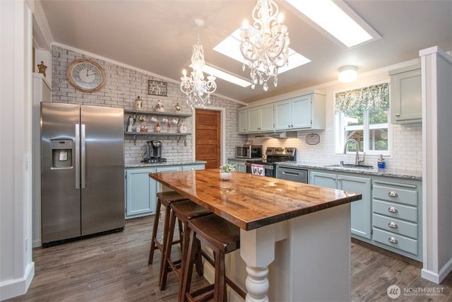 141 Lavender Ridge Lane, Sequim, WA 98382