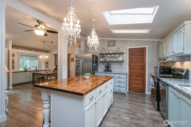 141 Lavender Ridge Lane, Sequim, WA 98382