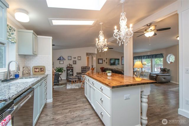 141 Lavender Ridge Lane, Sequim, WA 98382