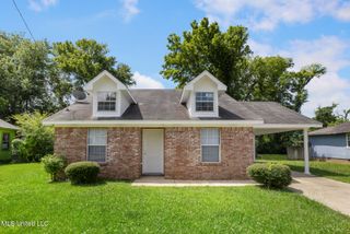 1735 Barrett Avenue, Jackson, MS 39204
