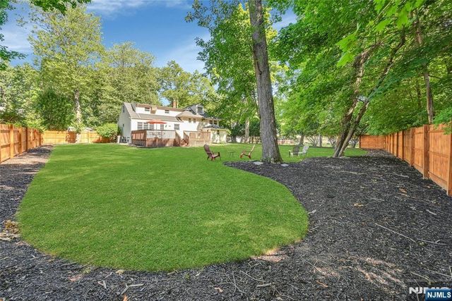 60 Everdell Avenue, Hillsdale, NJ 07642