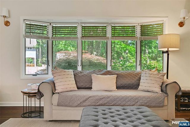 60 Everdell Avenue, Hillsdale, NJ 07642