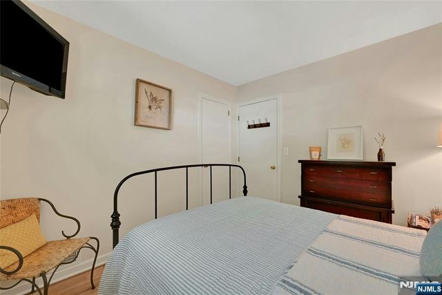60 Everdell Avenue, Hillsdale, NJ 07642