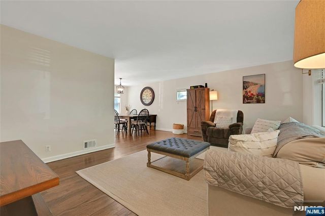 60 Everdell Avenue, Hillsdale, NJ 07642