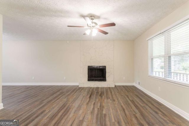 3877 Trenton Drive, Snellville, GA 30039