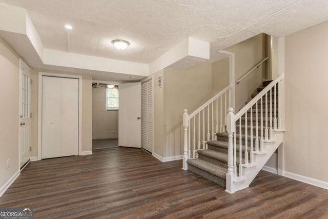 3877 Trenton Drive, Snellville, GA 30039