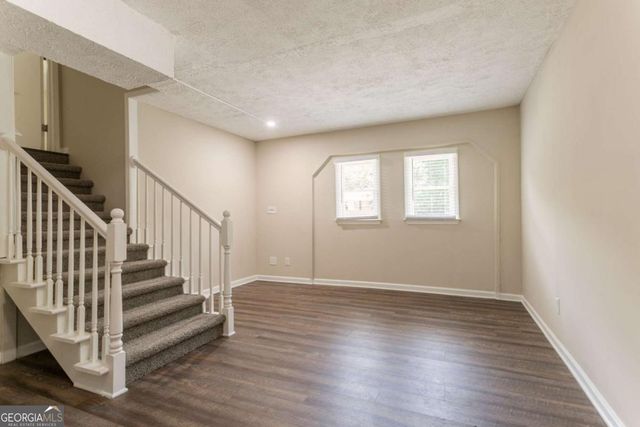 3877 Trenton Drive, Snellville, GA 30039