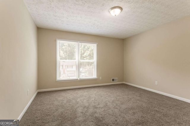 3877 Trenton Drive, Snellville, GA 30039