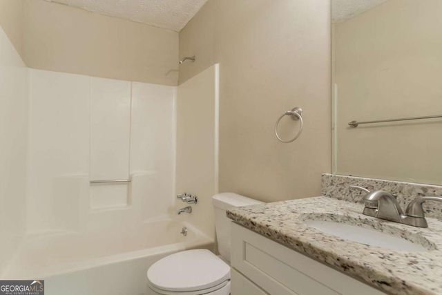 3877 Trenton Drive, Snellville, GA 30039