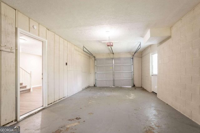 3877 Trenton Drive, Snellville, GA 30039