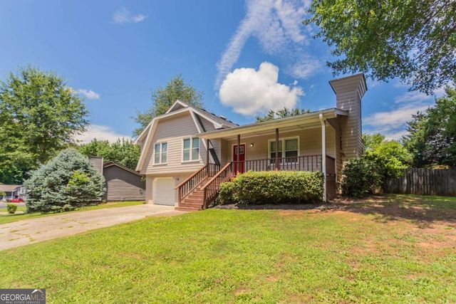 3877 Trenton Drive, Snellville, GA 30039