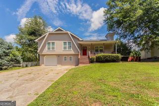 3877 Trenton Drive, Snellville, GA 30039