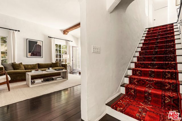 3007 Belden Drive, Los Angeles, CA 90068