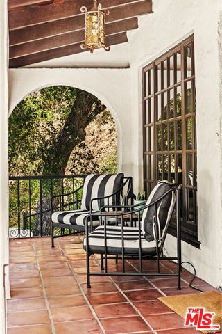3007 Belden Drive, Los Angeles, CA 90068