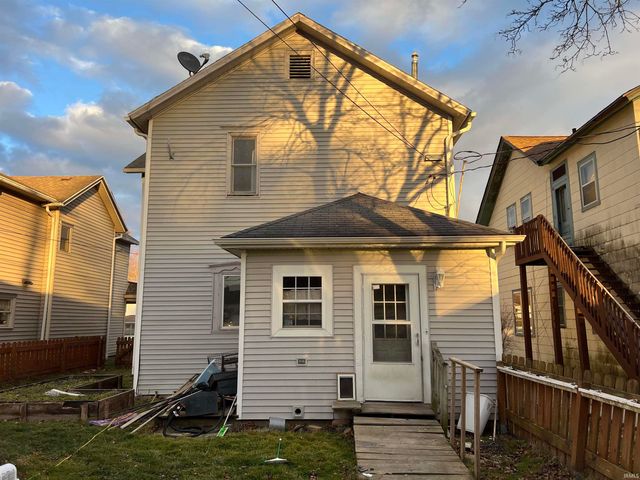 414 S Randolph Street, Garrett, IN 46738