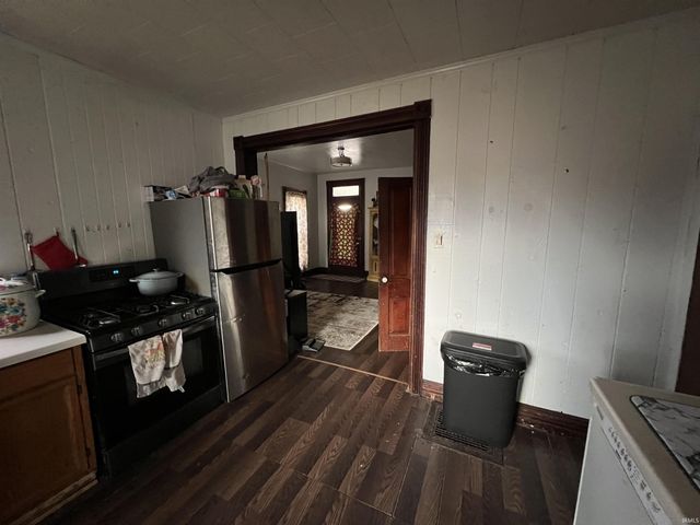 414 S Randolph Street, Garrett, IN 46738