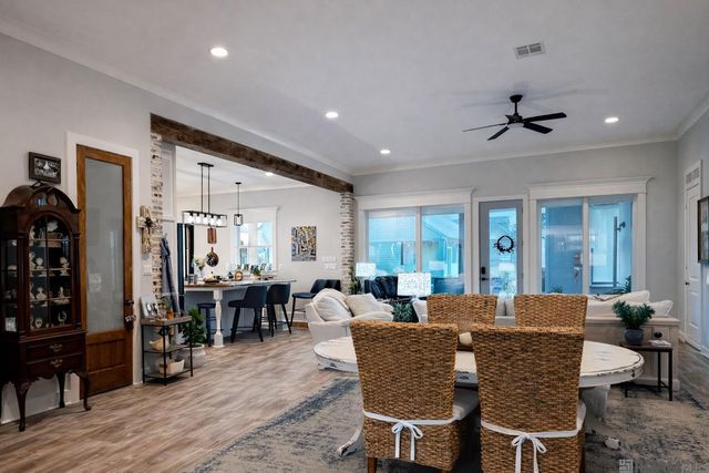 26234 Riverscape Dr, Springfield, LA 70462