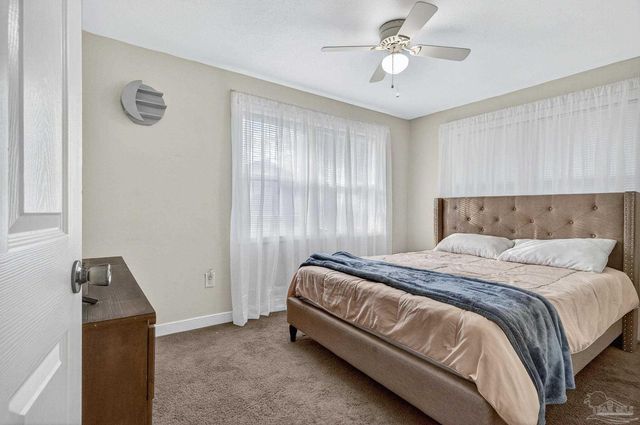 9225 N Palafox Hwy, Pensacola, FL 32534