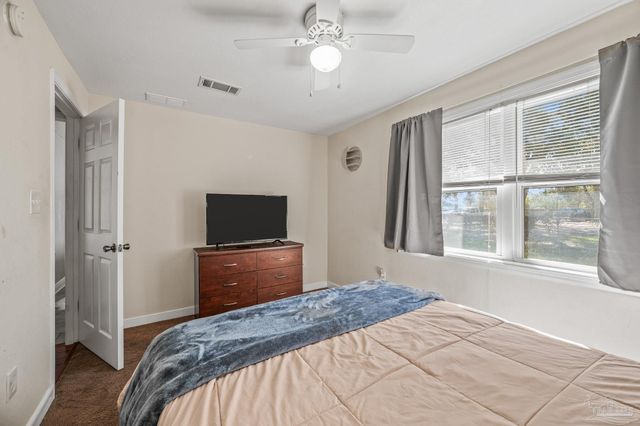 9225 N Palafox Hwy, Pensacola, FL 32534