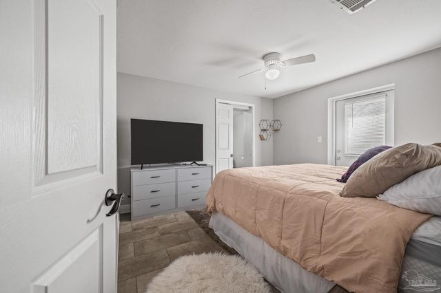 9225 N Palafox Hwy, Pensacola, FL 32534