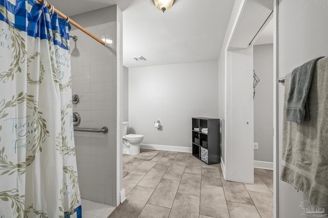 9225 N Palafox Hwy, Pensacola, FL 32534