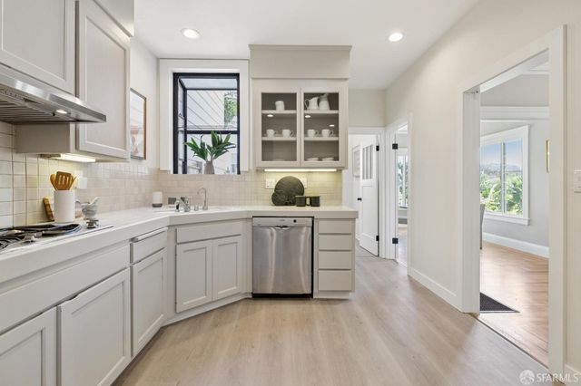 754 30th Avenue, San Francisco, CA 94121