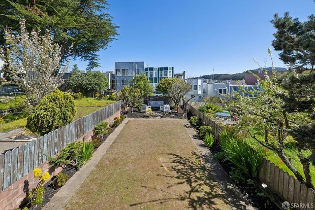 754 30th Avenue, San Francisco, CA 94121