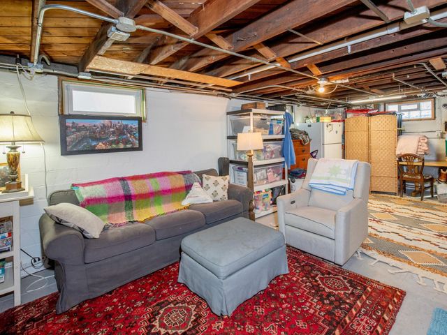 1591 Berkeley Avenue, Saint Paul, MN 55105