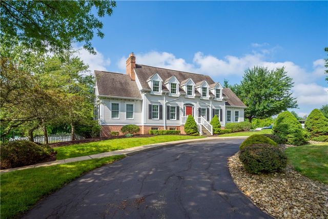 1233 Meadowbrook Dr A1231, North Strabane, PA 15317