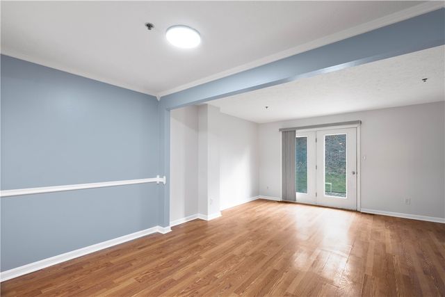 1233 Meadowbrook Dr A1231, North Strabane, PA 15317