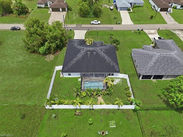 4122 NE 20th CT, Cape Coral, FL 33909